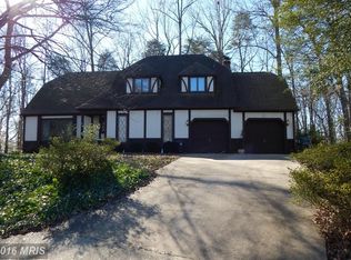 8 Mayfair Dr, Fredericksburg, VA 22407