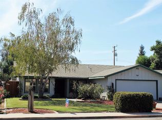 919 W Paradise Ave, Visalia, CA 93277