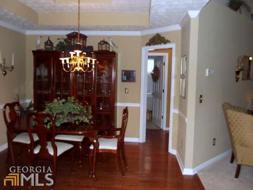 5th image of 414 Rock Creek Dr