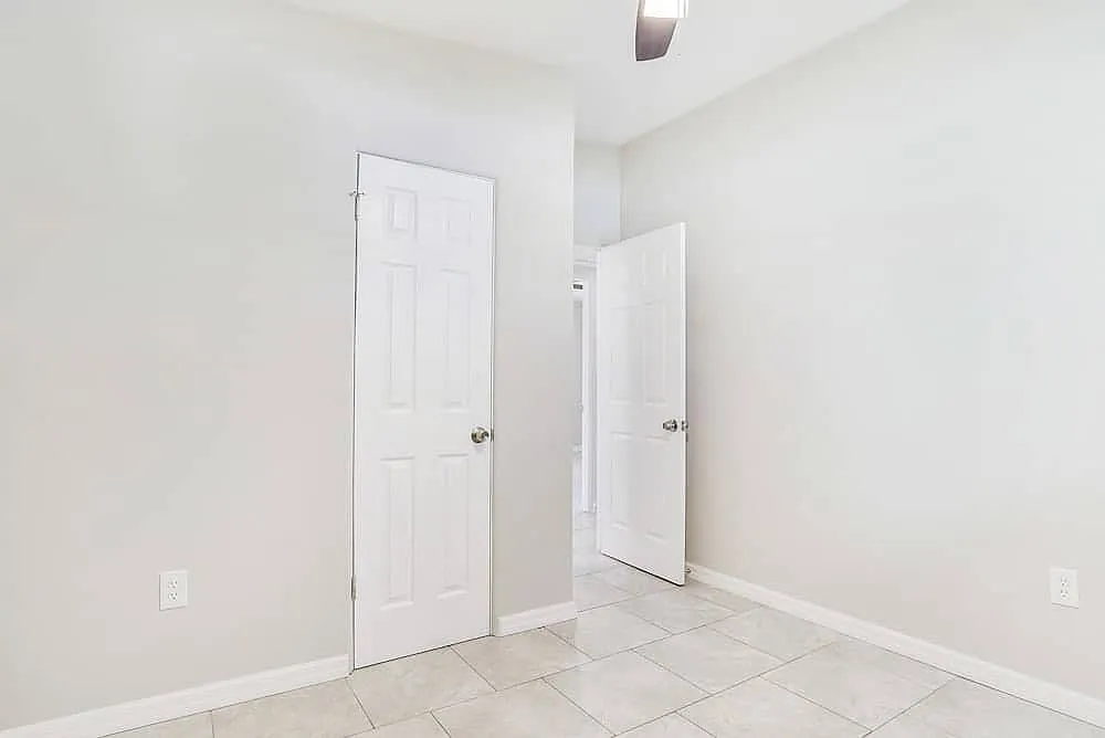 3 bed, 1.5 bath, 1550 sqft, $1,875 — Photo 4
