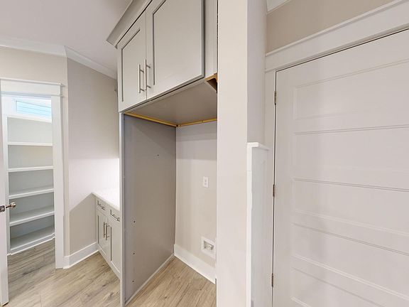 5th image of 2071 Greenside Manor Drive SW #L-6