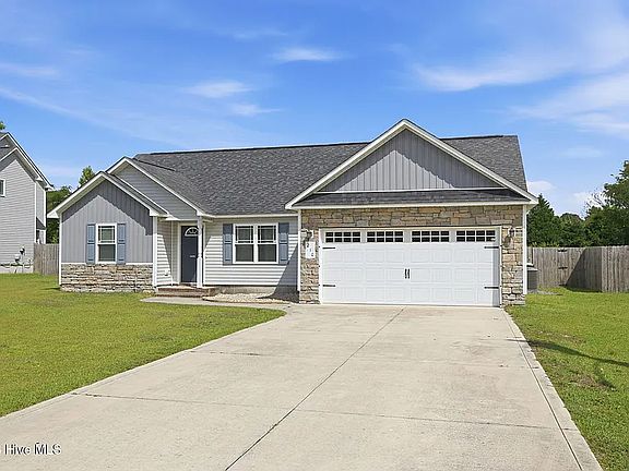 4th image of 210 Brice Ct