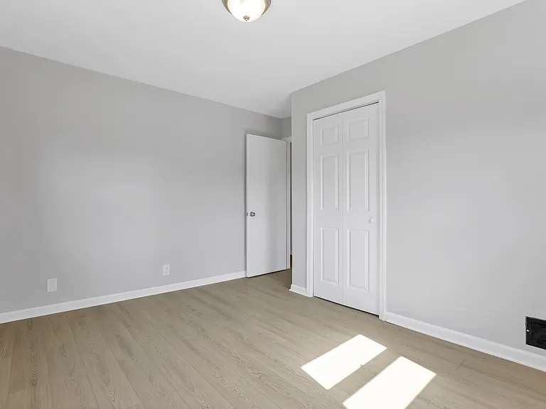 307 S Wheatland Ave — Photo 18