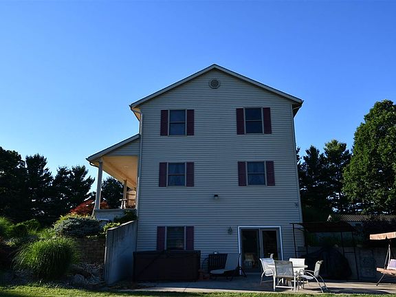 2nd image of 60830 County Road 19