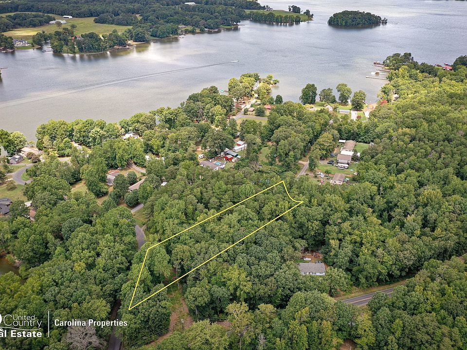 1st image of 130 Sapona Dr