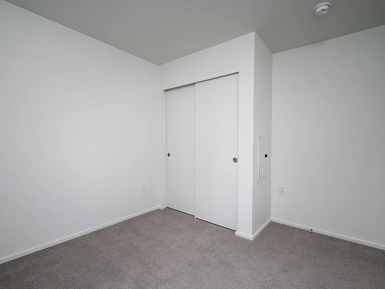 Rockwood Village Apartments — Photo 49