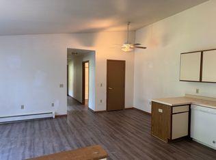907 Madison Ave #11, Marinette, WI 54143
