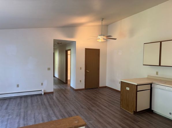907 Madison Ave #11