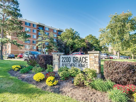 Stroll through the well-manicured grounds