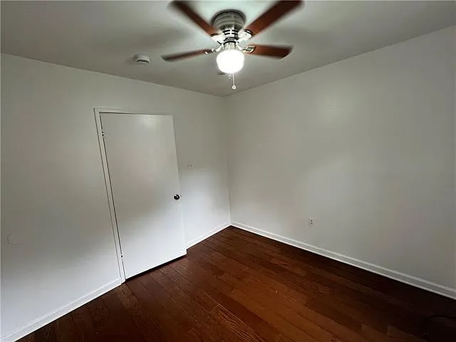 7702 Belcrest Pl — Photo 2