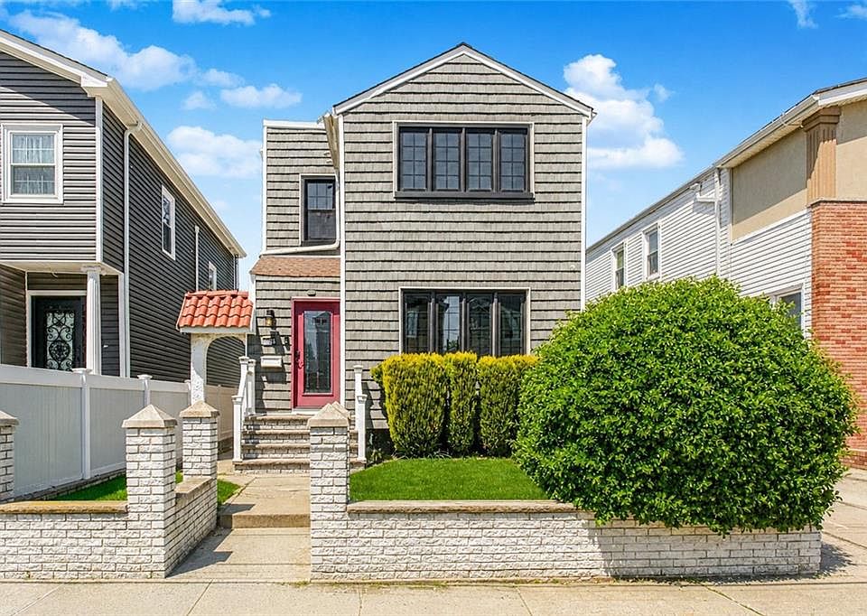1st image of 13856 232nd St
