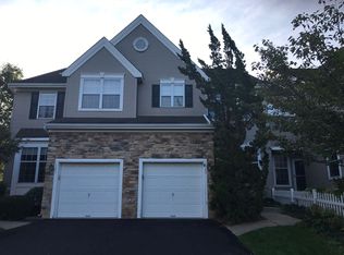 1302 Dahlia Cir, Dayton, NJ