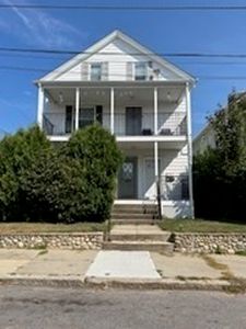 30 Ormond St, Woonsocket, RI, 02895