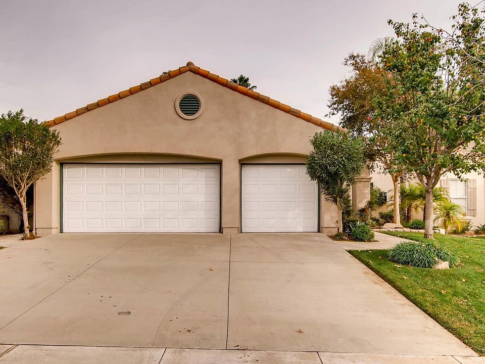 1st image of 2356 Amber Oak Ln