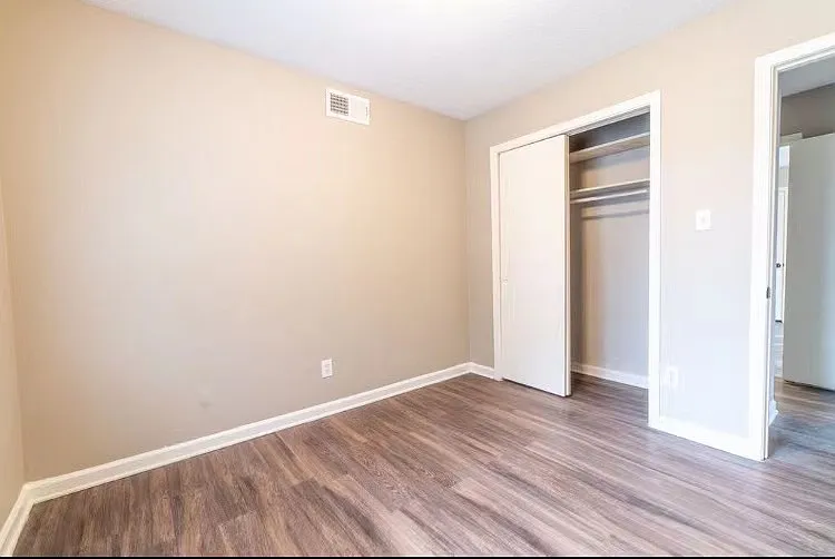 1133 S Cooper St #1 — Photo 6