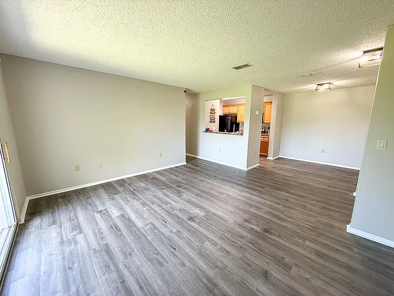 3705 SW 27th St #524 — Photo 2