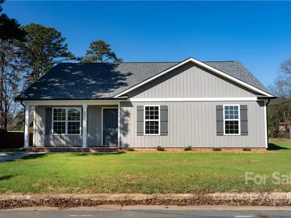 1009 Railroad Ave, China Grove, NC 28023