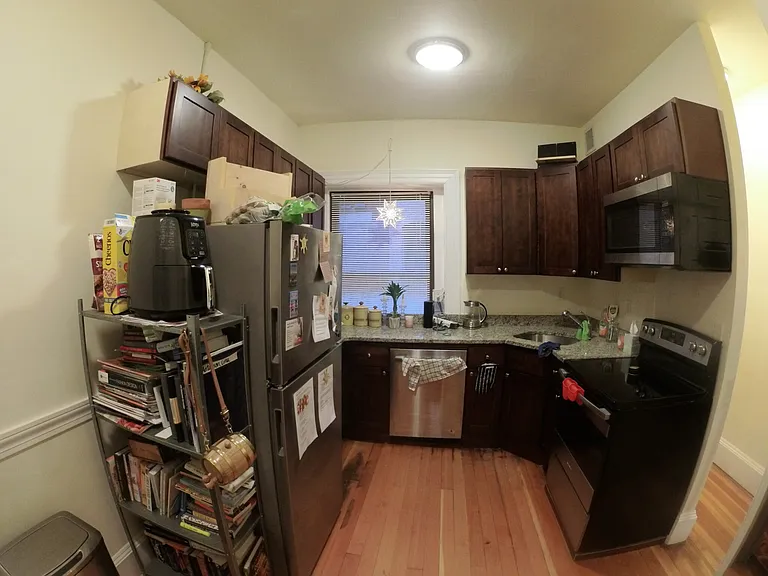 1463 Beacon St #22 — Photo 9