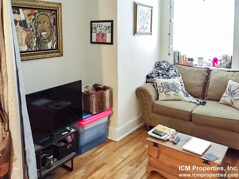 1st image of 1204 W Wrightwood Ave