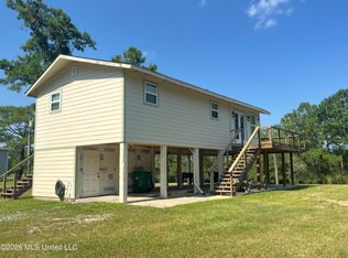 6007 Tyler St, Bay Saint Louis, MS 39520