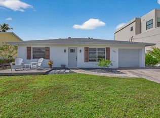 106 Pago Pago Dr W, Naples, FL 34113
