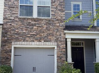 827 Bibury Ct, Charleston, SC 29414