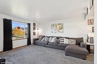 2nd image of 592 Farm View Ct
