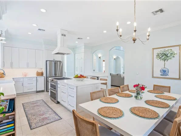 631 Camelia Ln, Vero Beach, FL 32963