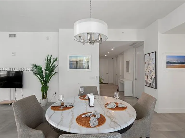 17550 Collins Ave #CU-1205 — Photo 12