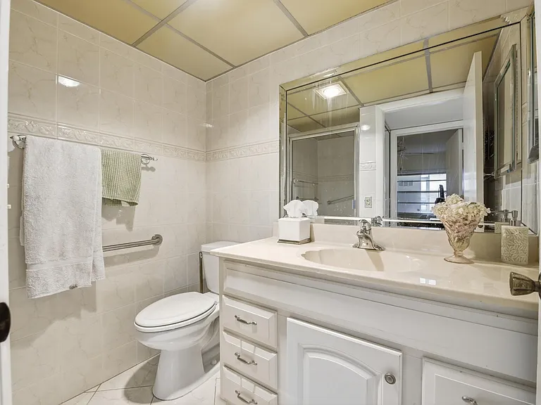 441 Burgundy Ave #441-J — Photo 13