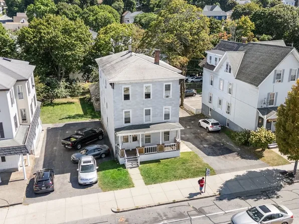 229 Lincoln St, Worcester, MA 01605