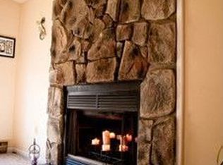 110 Indian Run Ct, Milford, PA 18337