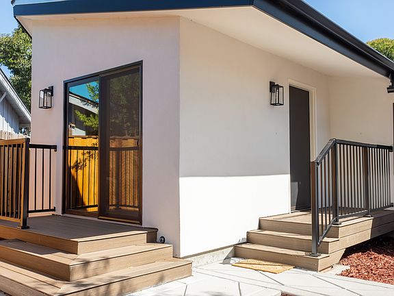 3rd image of 251 Gardenia Way #B