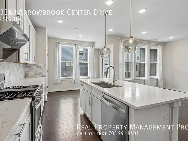 13360 Arrowbrook Centre Dr — Photo 15