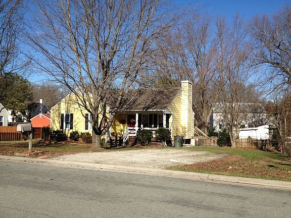 2nd image of 8022 Walnut Knoll Ln