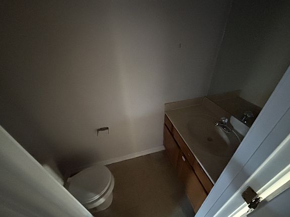 4th image of 120 Hillridge Ct APT C
