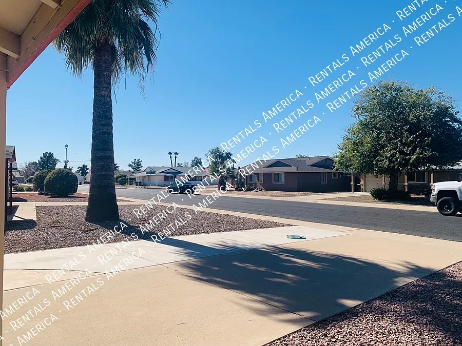 Sun City 55+ Community 2 bed 1 Bath- Open floor plan -Remodeled — Photo 4