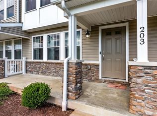 203 Spring Blossom Cir, Beaver Falls, PA 15010