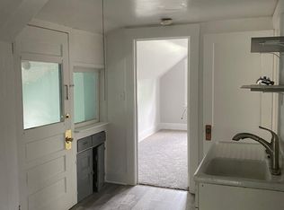 2188 Oakdale Rd #3, Cleveland, OH 44118