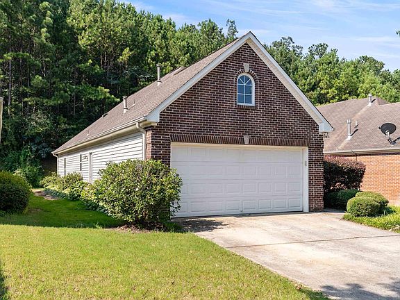2nd image of 5405 Magnolia Trl