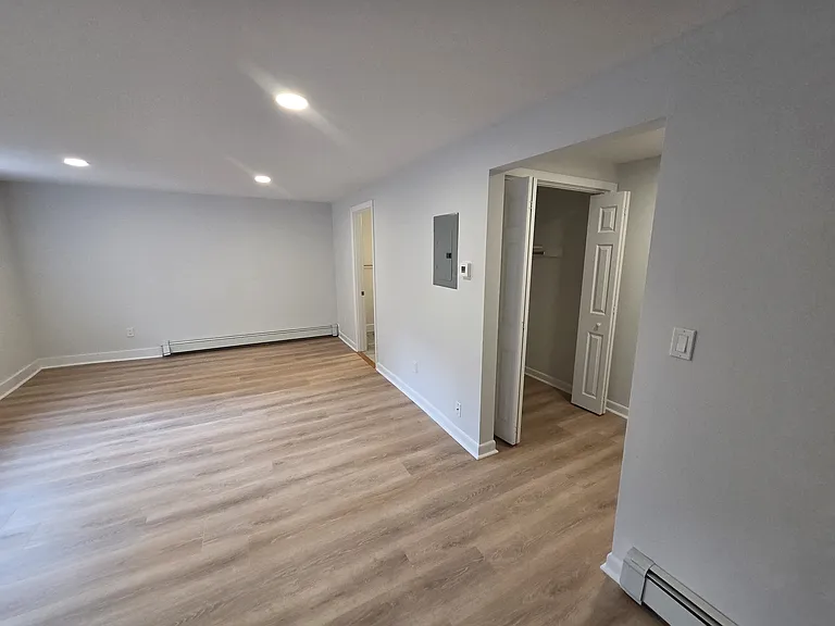 499 Beacon St #1 — Photo 4