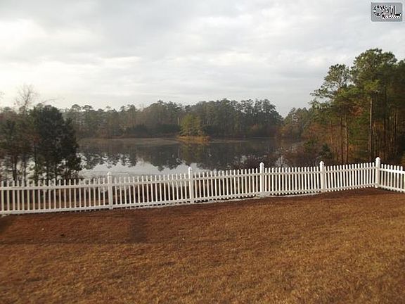 4th image of 537 Heron Glen Dr