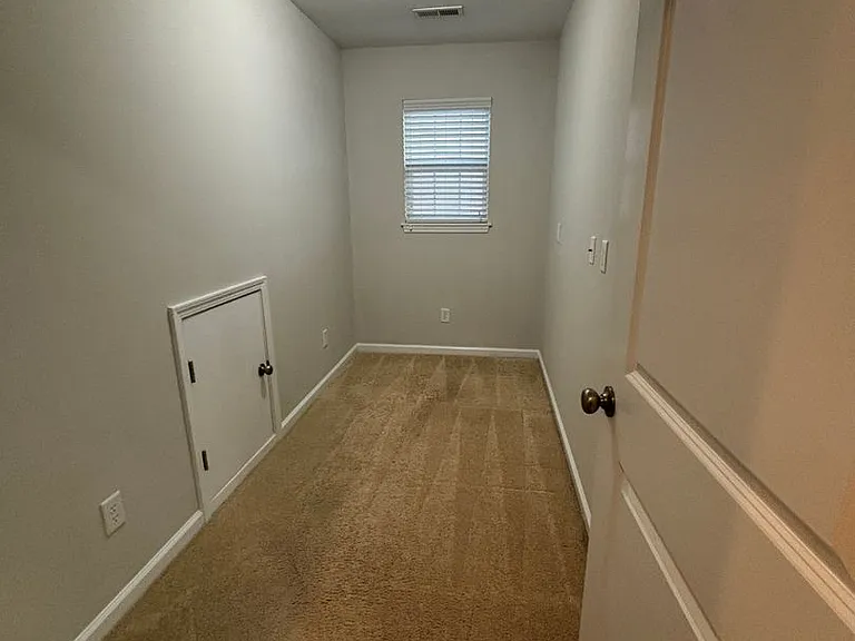 408 Abe Cir — Photo 22