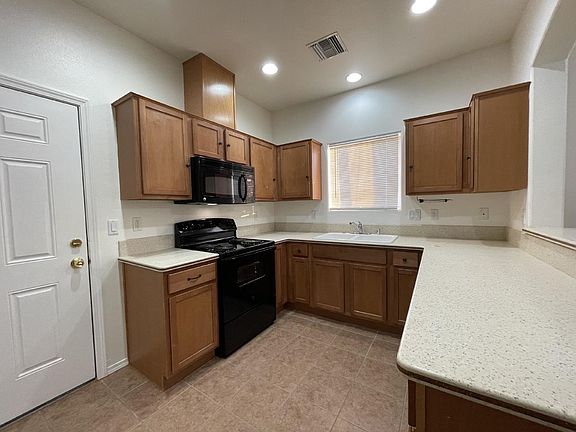 4th image of 4433 S Via Rialto Ln