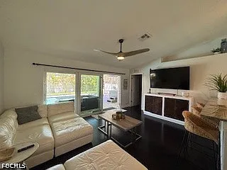 4104 SW 15th Ave — Photo 10