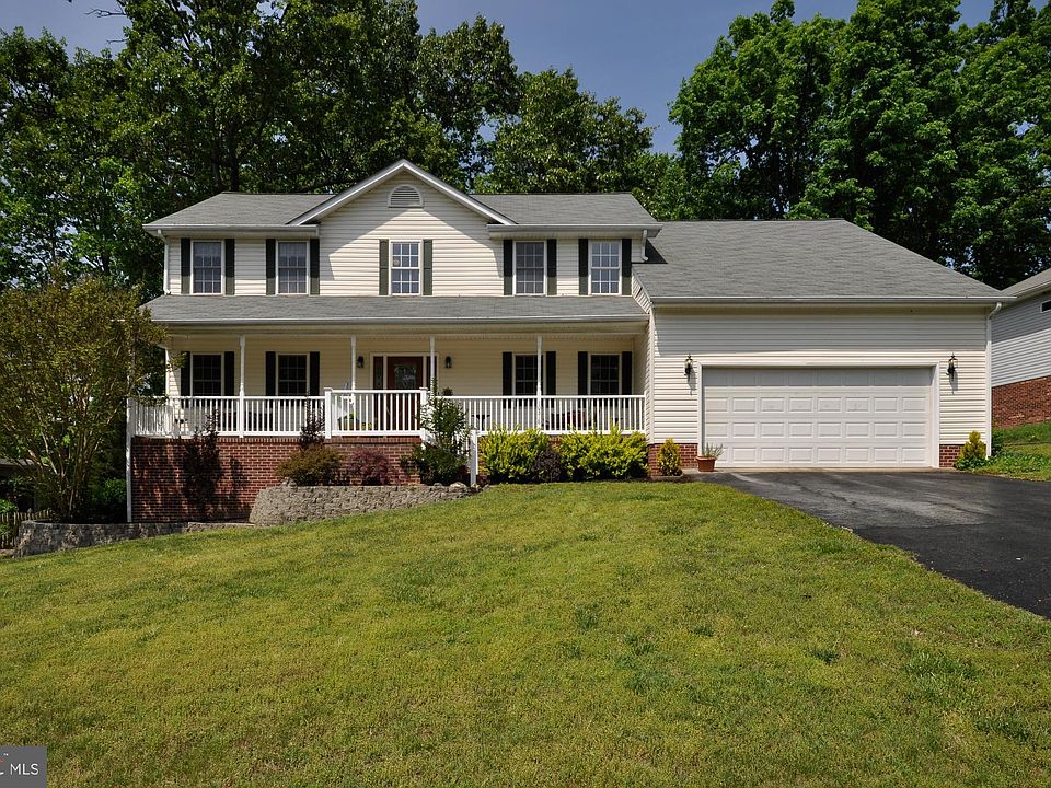 1st image of 10318 Watford Ln