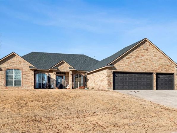 2145 Richland Dr, Newcastle, OK 73065