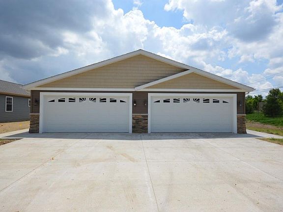 2nd image of 5405 Bay Char Ct