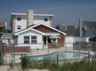 100 Easy St, Mantoloking, NJ 08738