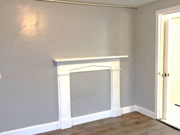 4th image of 1295 Main St Unit 2B